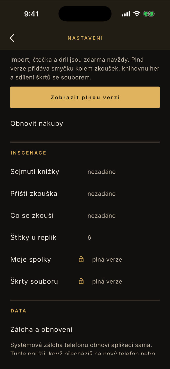 Nastavení s oddílem Data a řádkem Záloha a obnovení bez zámku; nad ním řádky Moje spolky a Škrty souboru se zámkem a popiskem plná verze.